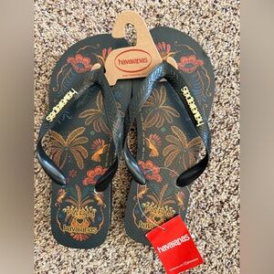 Farm Rio Havaianas NWT